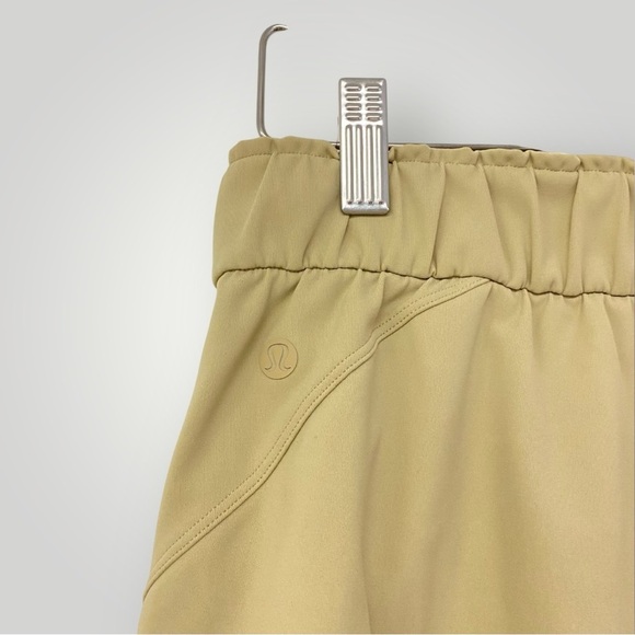 Lululemon Stretch High-Rise Cropped Pant 23" Tan Sz 10 - Picture 11 of 13